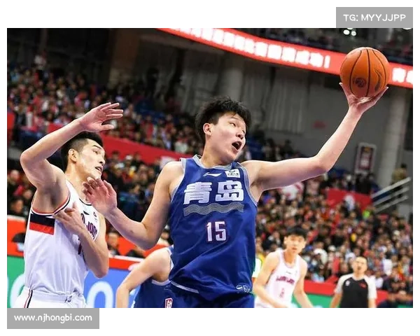 杨瀚森季前赛神奇六分钟狂砍十四分折射中国篮球与世界差距